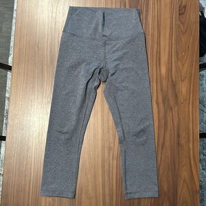 LuLuLemon Wunder Under Hi Rise Crop